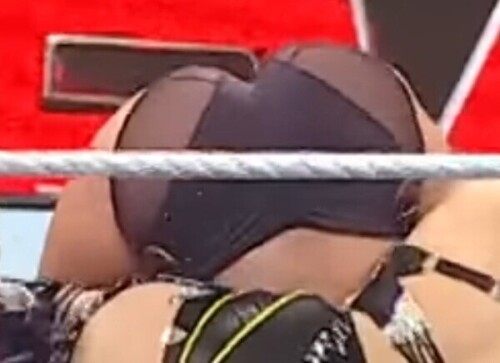 1000076444c493311966b26670