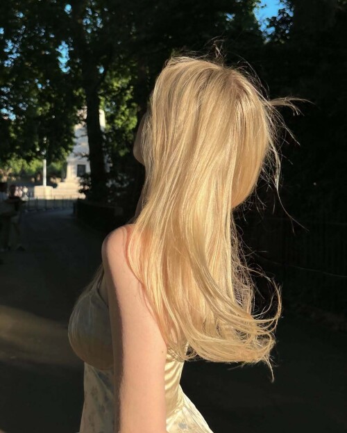 1000076451873d20152c1771c9