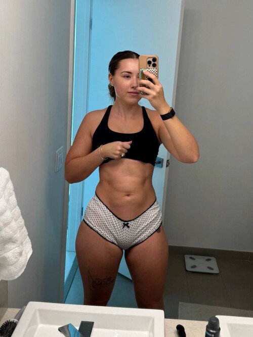 10000782206f461eb2c17e93b6