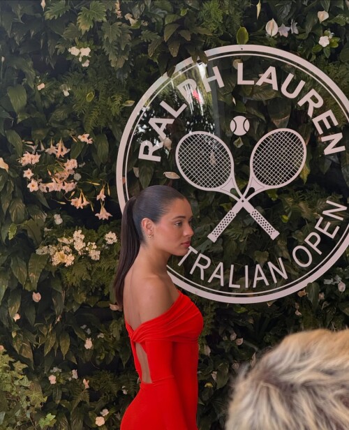 1000078225116b9b474aa64612