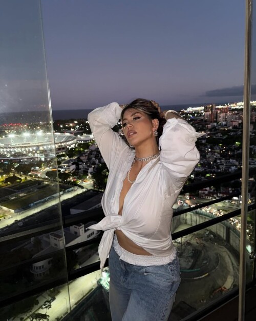 1000078363f14237990cf5ac89