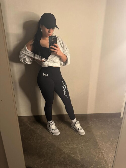 1000079047a2c2a41fab35cd5e