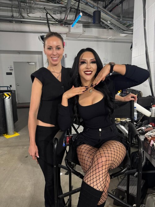 10000790517cc8b4191b550b4e