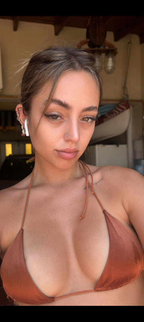 1000080455613dcba33e165ed8