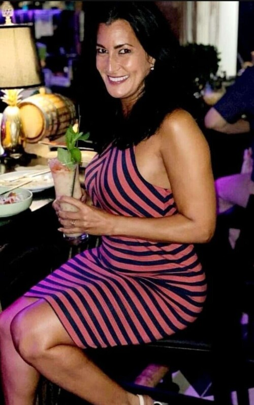 10000804992f70b9f65b7f4849