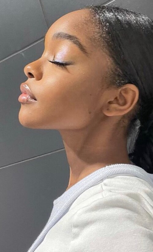 1000081332a3ed37f21f53d323