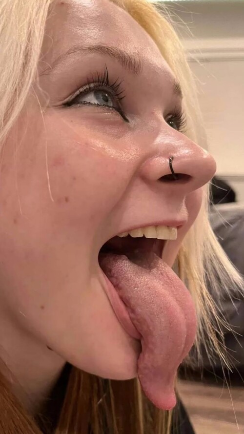 10000817951b7d70a9134f749e