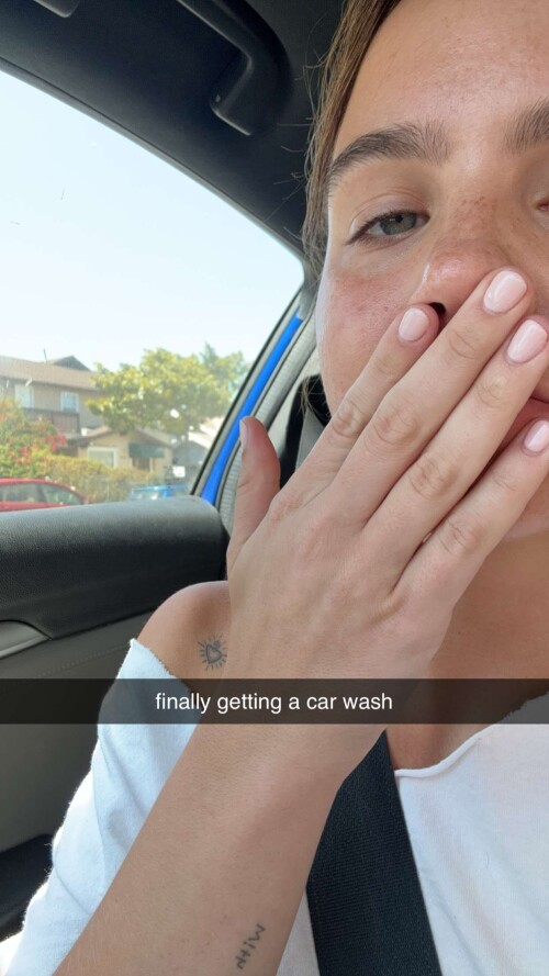 10000832247ba12aa6d1edede5