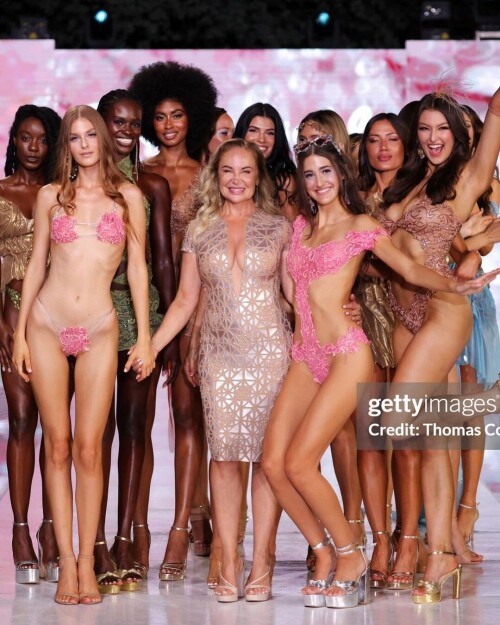 1000084041d38c0f10ea454812