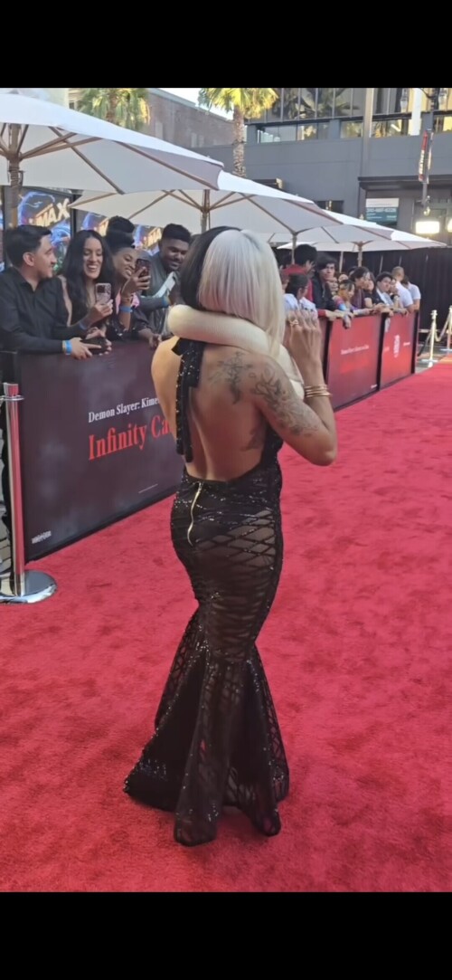 1000084149abeae7307cb48e4c