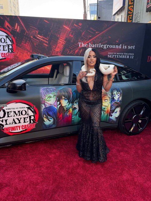 1000084164c280ff24ffc082df