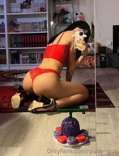 10000845618f0d5a8da763fe7f