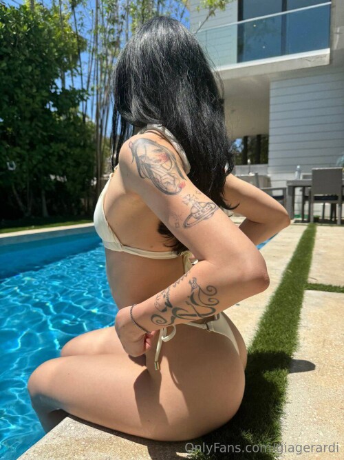 1000084658e3c6031c275952b6