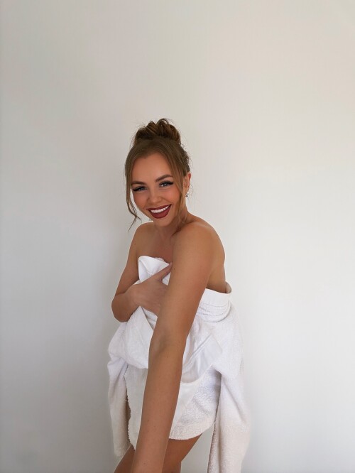 1000086205583194e0d06e5b8e53c824d391ec3d7d