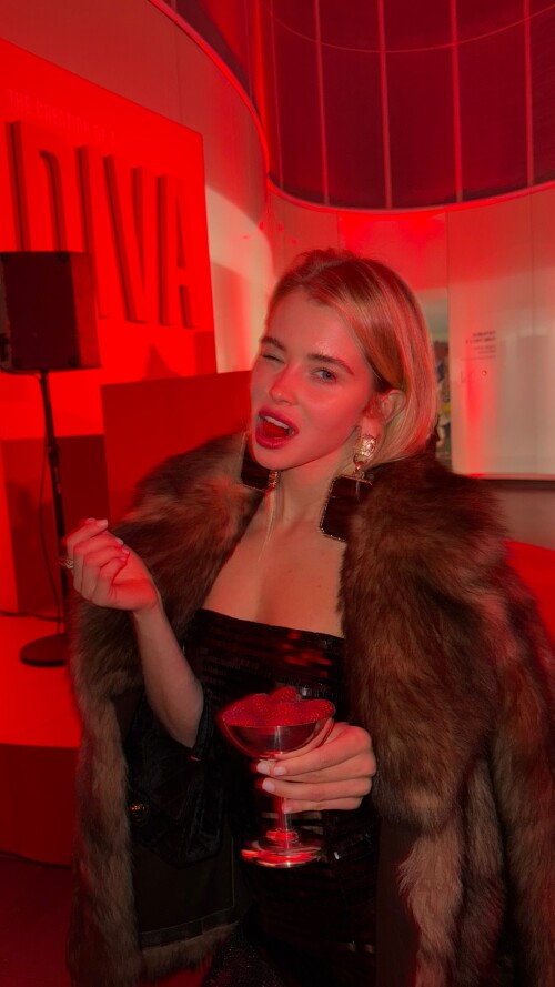 1000086450c3c8d6adebc02f71