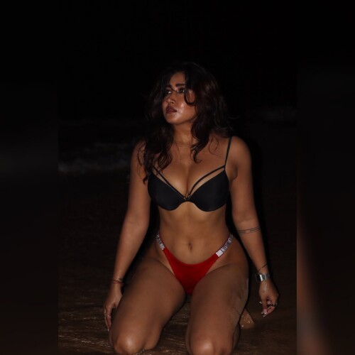 1000086838e125fb86f3ea1199