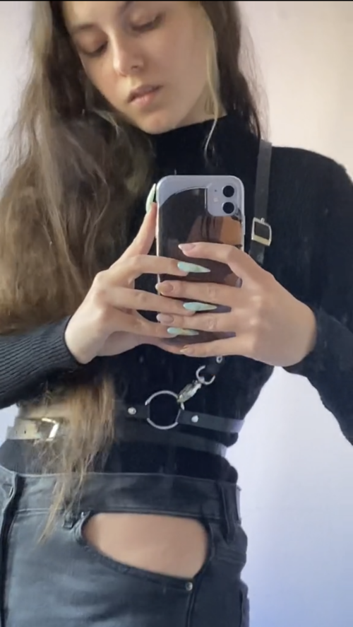 10000870199d06acd0a13861a1