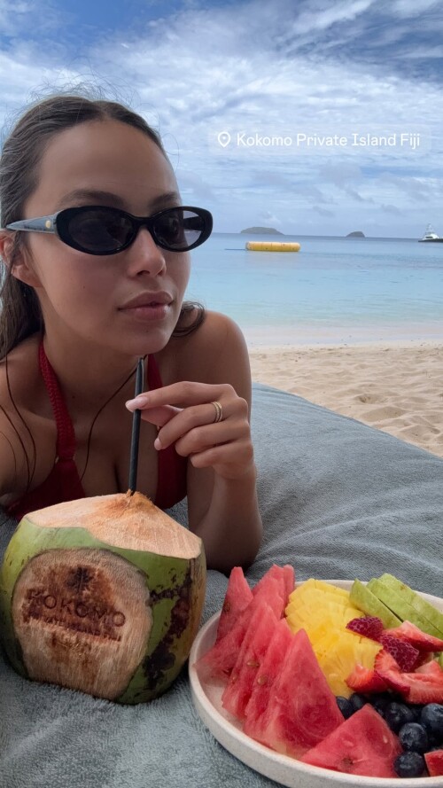 1000087116ce13c19332983e89