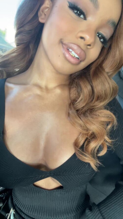 100008796716f5499a4805bc1e