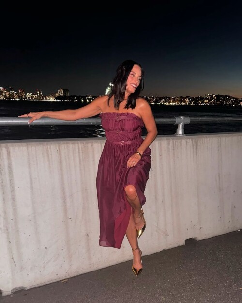 10000889031269c2f8b729e616