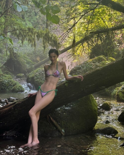 1000089064675e78bdd2ad4e96