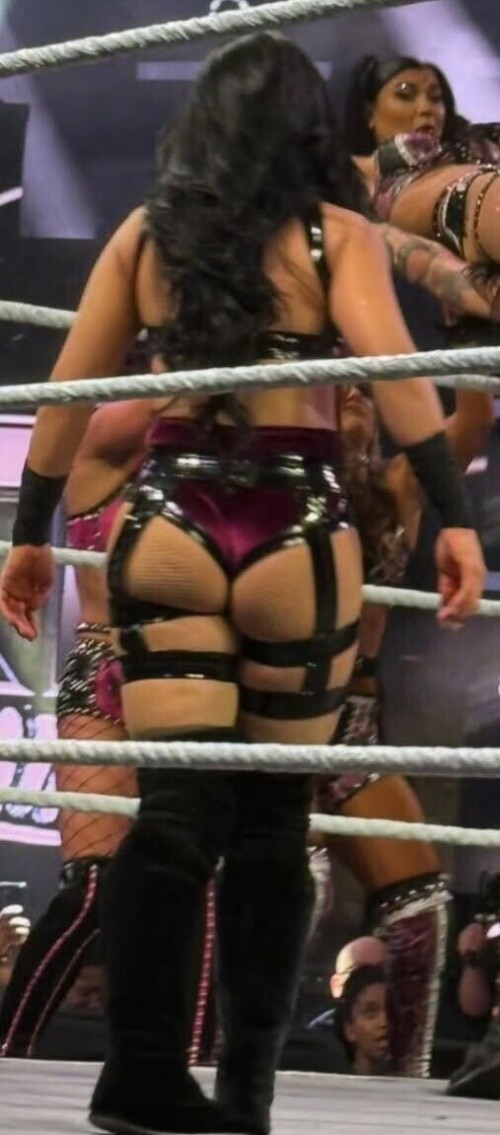 1000089235d453634be38b2284