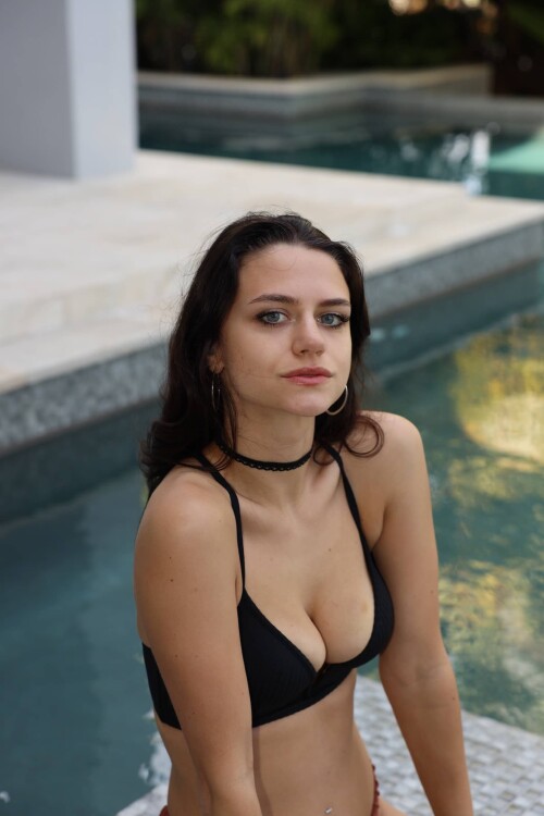 1000089282b0115a099a3bf5ac