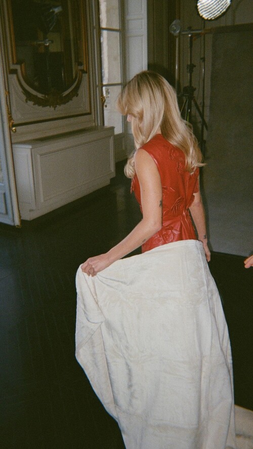 1000089947e80cc9f3114d8de3