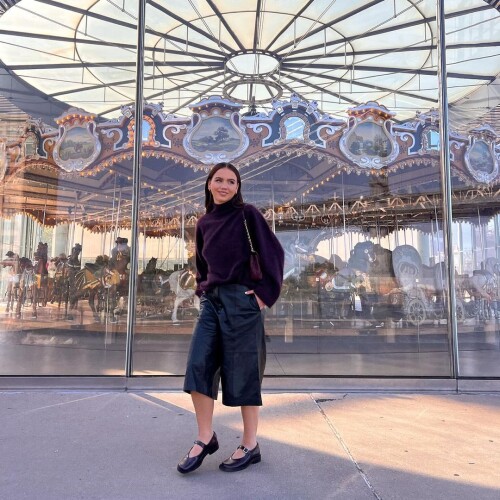 10000901469bccb574ae21b894