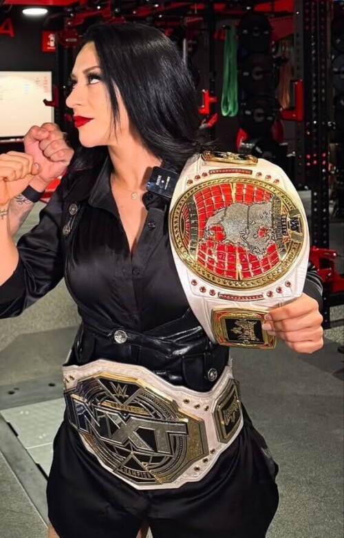 1000090164799c1cb14eedff79