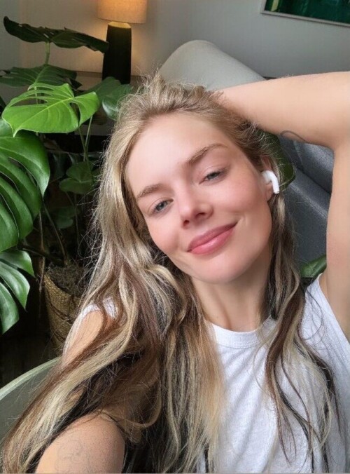 1000090359d4c4c5ce11296989