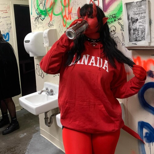 10000906972e27903472a9251d