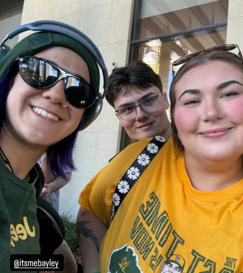 1000090863a3afb8470aa65186