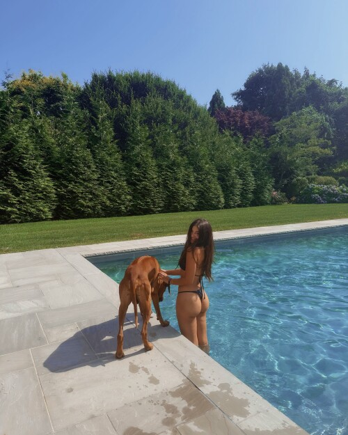 10000912949e9e1a643a1843f4