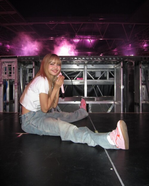 1000091416ab8b4c31d6c80f31