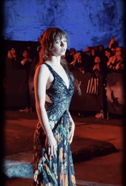 1000091617597b0be8c75fc584