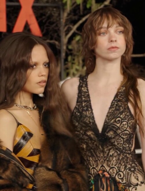 10000916826fa1bbb71f8f7879