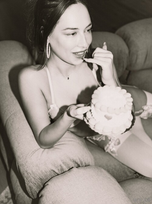 1000092227086b7d8425d8e7d6