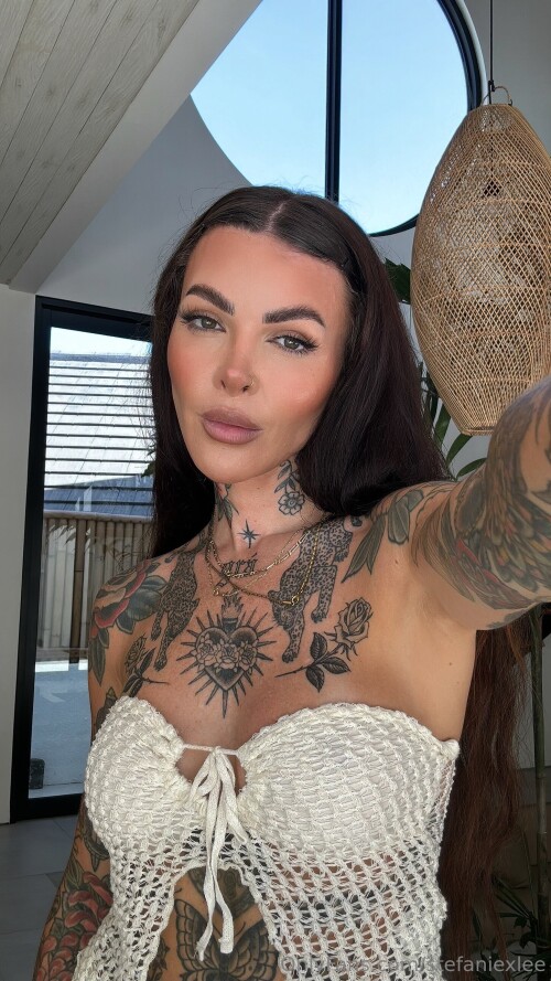 1000092360f97b897c08122377