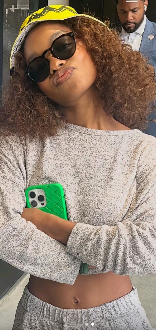 100009262334a9f22e9aab0b70