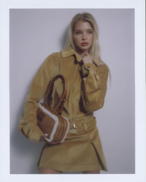 10000928687e7ecd635ac06abd