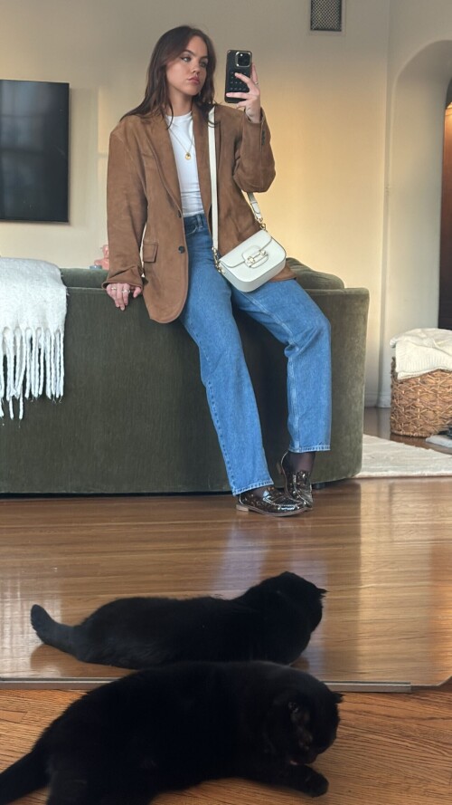 100009348401ee0cfeedd76ae4