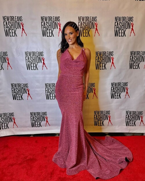 1000093765504175f8e7c9cf0c