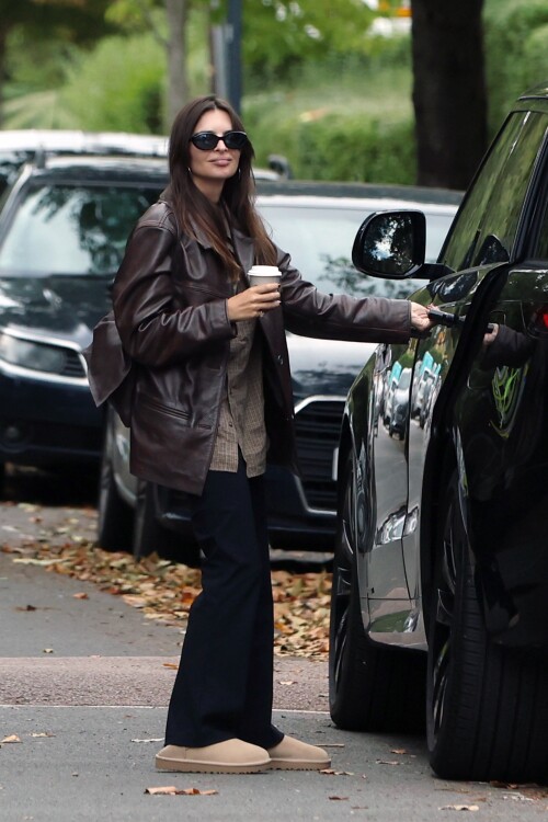 1000093870fe7aafa0a19ec26d