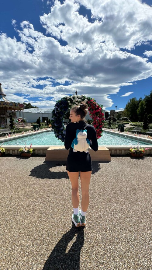 1000093889ef797f48a9aea11d