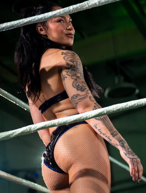 1000094308bb4d1a786dc05f4d