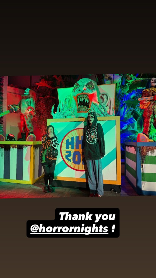 1000094335cc7a0436811caadb