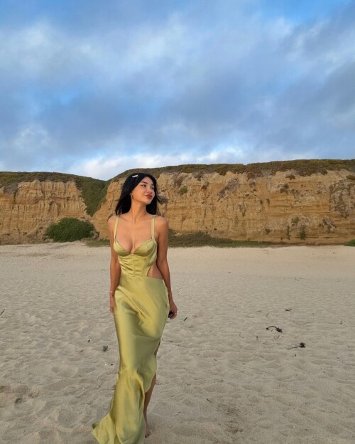 100009448795e2bc1b93c7d416