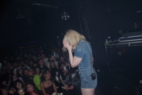 100009455252e0f7b4b5e6f6d6