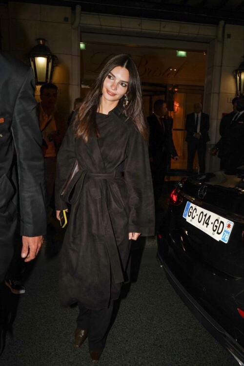 10000963311fd065493b549179